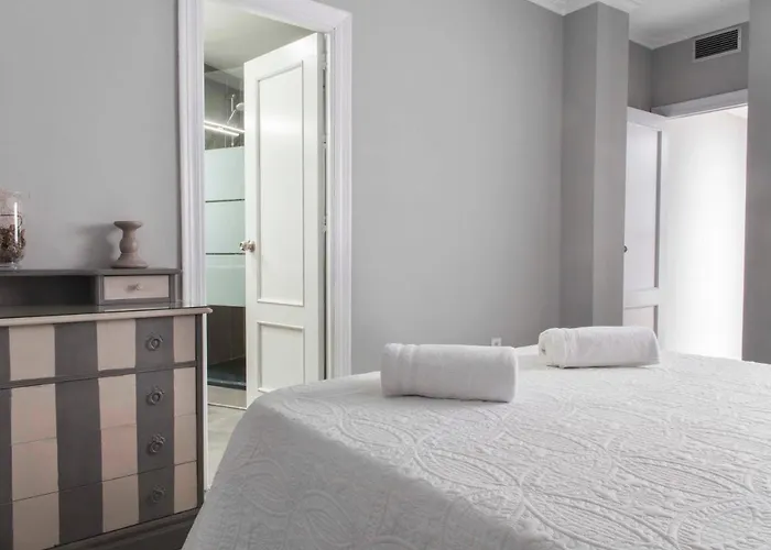 Appartement Charming Apartment With Free Parking In Cordoba Center