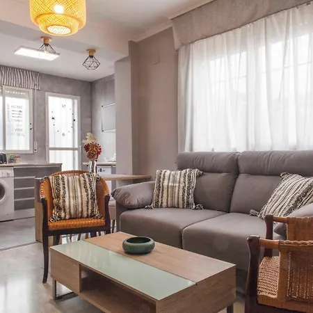 Charming Apartment With Free Parking In Cordoba Center