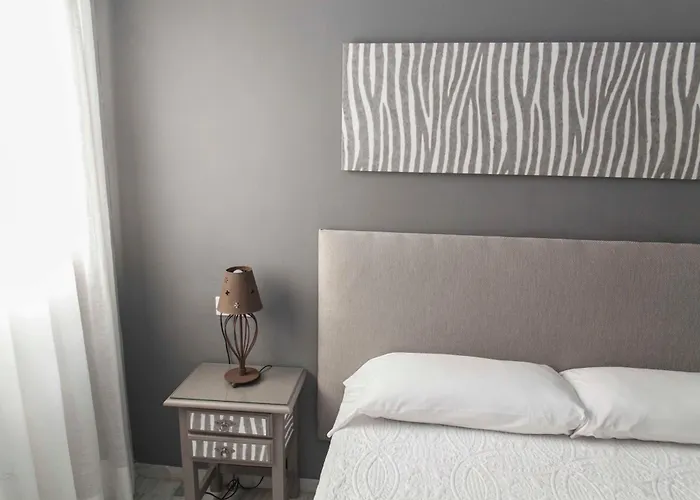 Apartment Charming Apartment With Free Parking In Cordoba Center